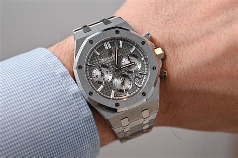 audemars piguet royal oak chronograph titanium|audemars piguet selfwinding chronograph price.